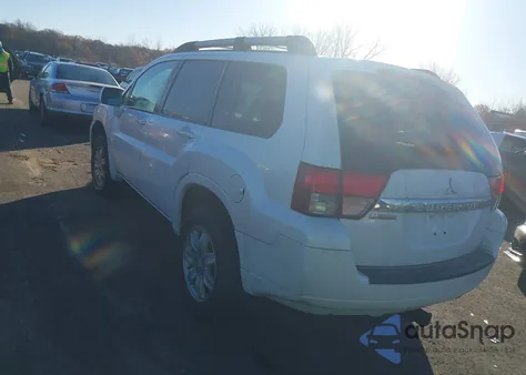 2011 Mitsubishi Endeavor из США, поврежденный, VIN 4A4JN2AS3BE034983